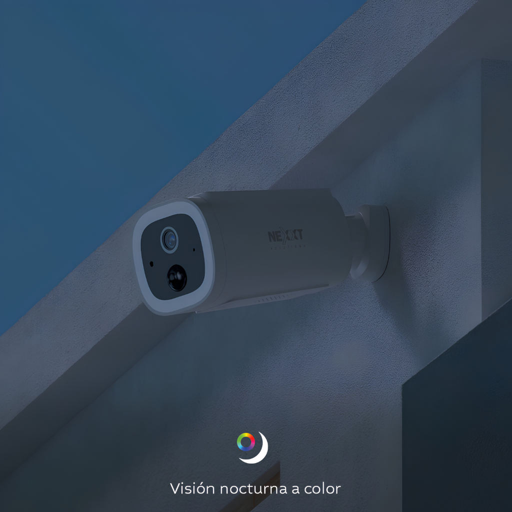 Cámara Inteligente Wi-Fi Nexxt Home 2K QHD con Panel Solar Integrado para Exterior NHC-OF30S